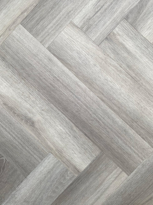 9mm Hybrid Herringbone Obsidian - Estate Grey Oak - HTT Flooring